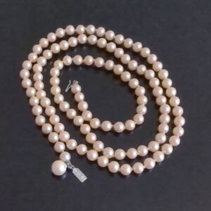 Vintage Marvella Elegant 30" Opera Length Knotted Cream Faux Pearl Necklace